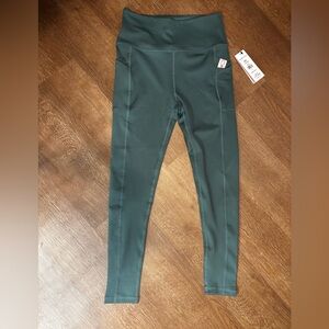 Green Athletic leggings